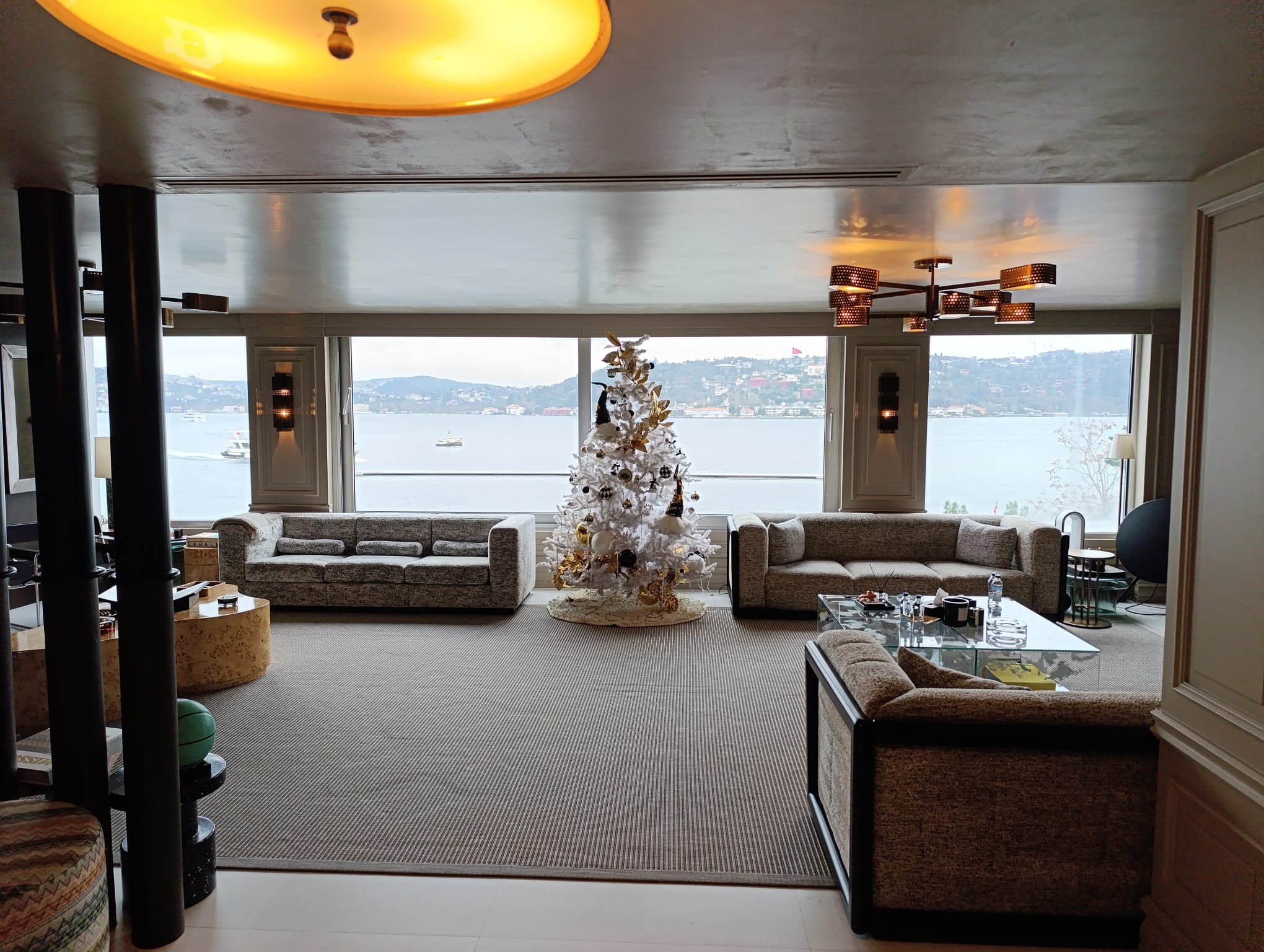 BEBEK TE DENİZE SIFIR YALI DİARESİ